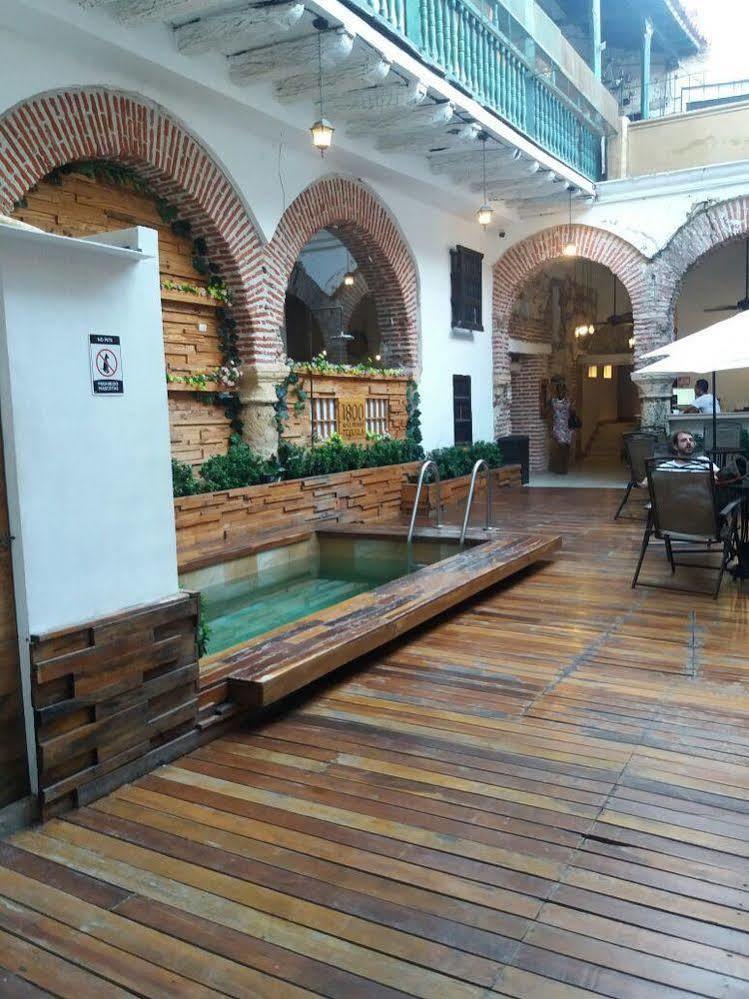 Bourbon St Hostal Boutique Картахена Экстерьер фото